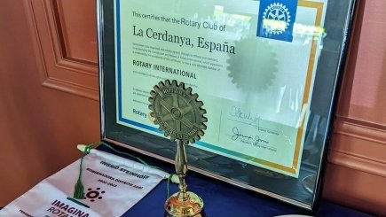 El document que certifica la creació del club rotari de la Cerdanya
