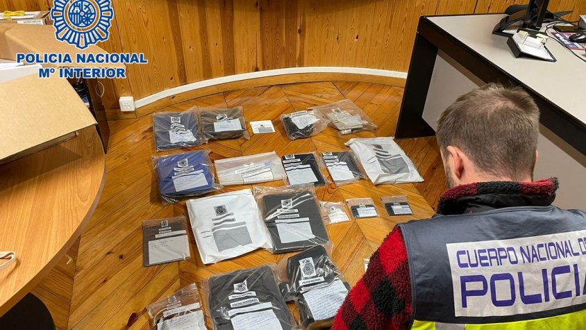 Detenen dos germans de Puigcerdà per distribuir milers d'arxius de pornografia infantil