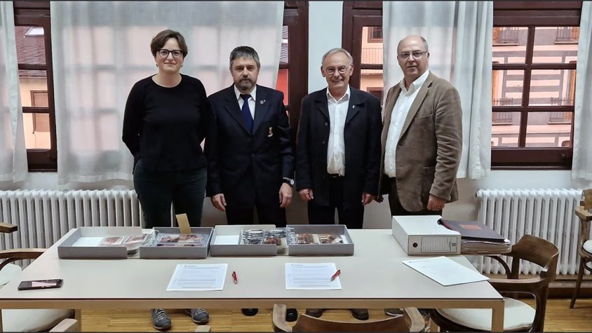 La firma de la cessió