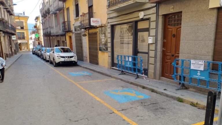 Avisen d'un intent d'estafa en l'abonament de la zona blava de Puigcerdà