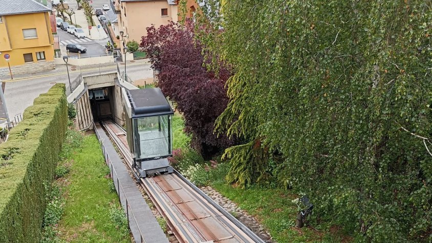 L’ascensor inclinat de la Vila