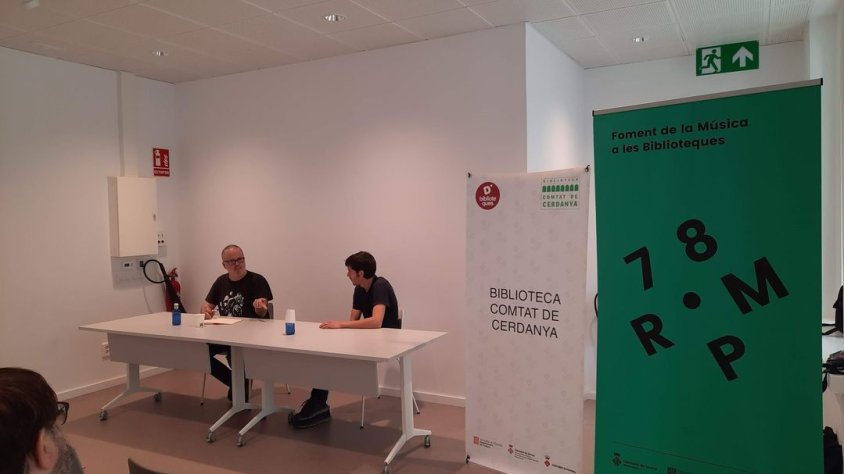 Darrera sessió del cicle 78 RPM de foment de la música, a la biblioteca Comtat de Cerdanya