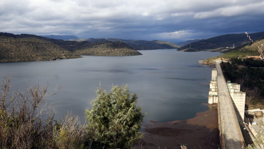El pantà de Rialb emmagatzema més de 400 hectòmetres cúbics d'aigua