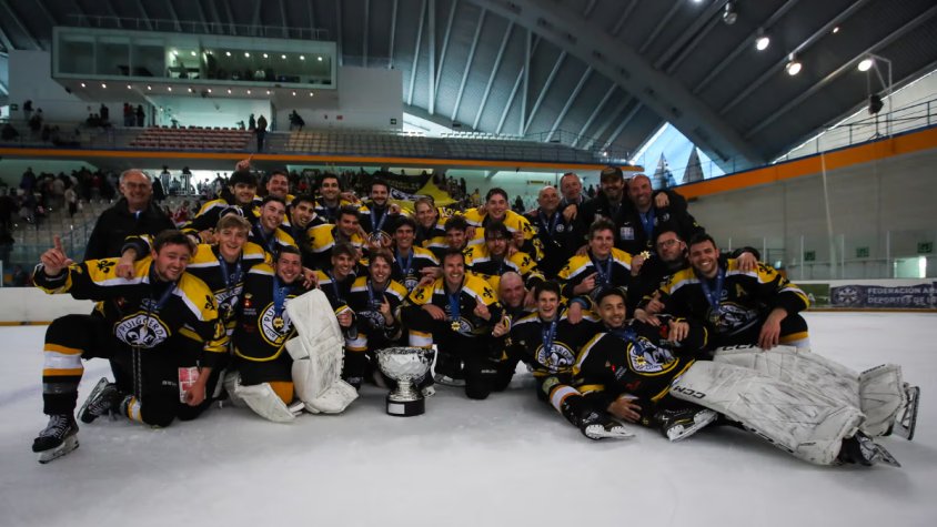 El conjunt s'ha imposat a la final i s'ha endut el doblet