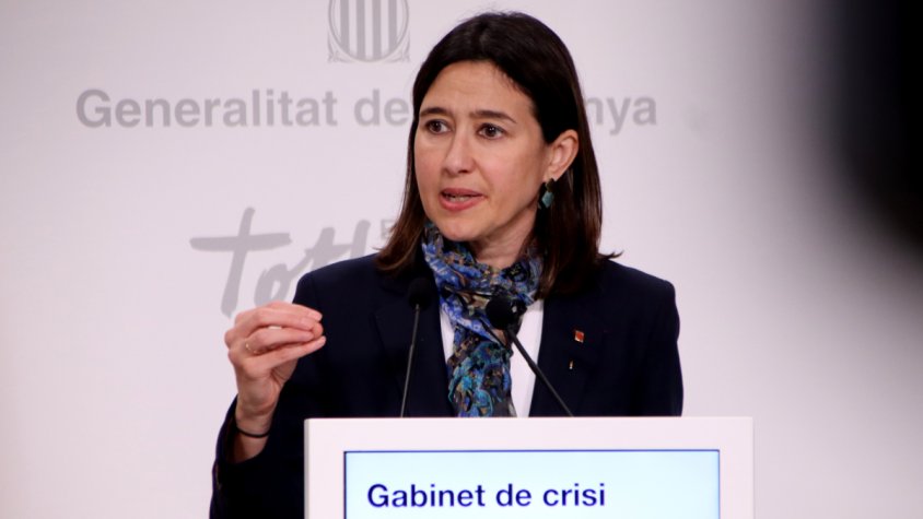 La consellera Núria Parlon compareix davant els mitjans a Palau