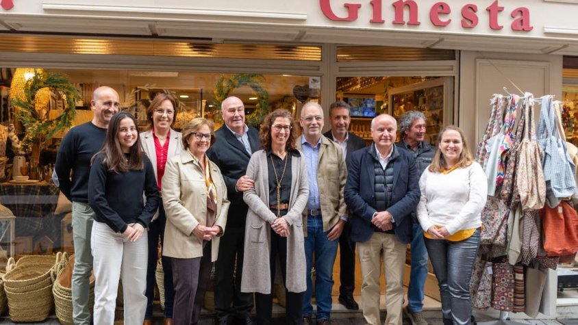 La botiga Ginesta, reconeguda com a Establiment Històric per la Cambra de Comerç de Girona