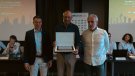 Vallter rep una placa al mèrit esportiu